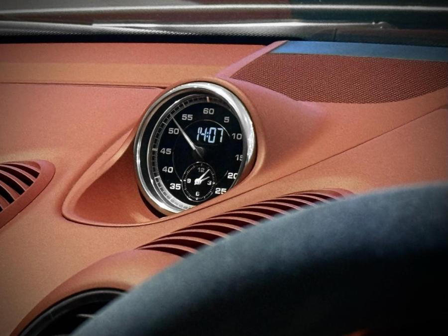 718 BOXSTER SPYDER - Image 9